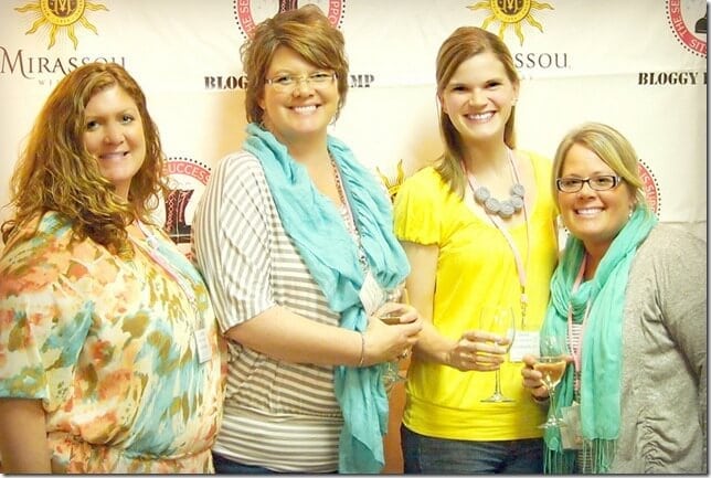 Group photo wine tasting