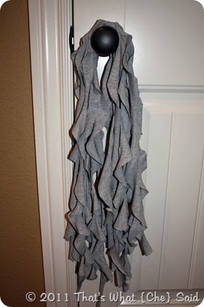 DIY Ruffle Scarf