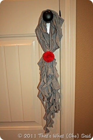 DIY Ruffle Scarf