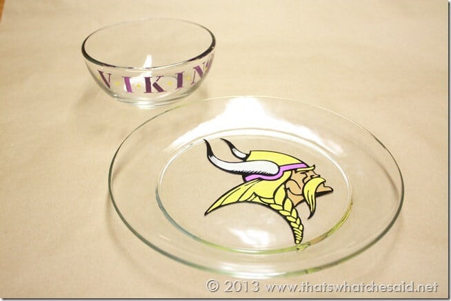 Painted Glass NFL Serving Dish at www.thatswhatchesaid.com