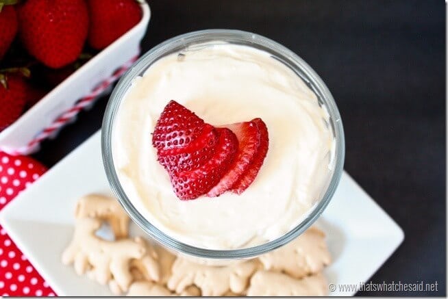 Easy-Cheesecake-Dip