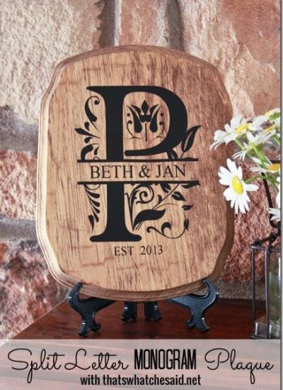 Split-Letter-Monogrammed-Plaque