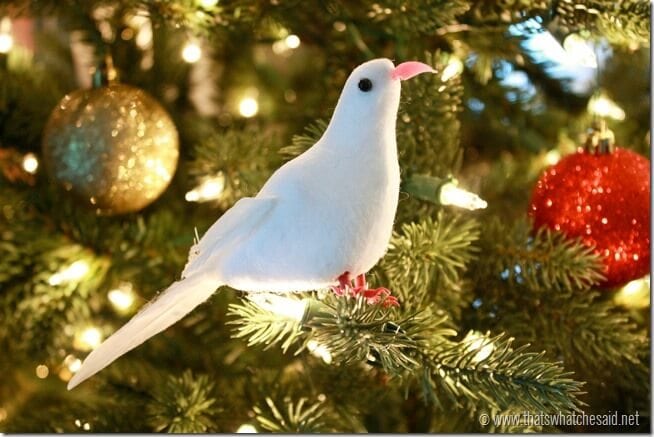 thrifty dollar store decorated christmas tree at thatswhatchesaid.net_