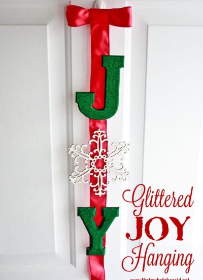 OY Glitter Hanging at thatswhatchesaid.net