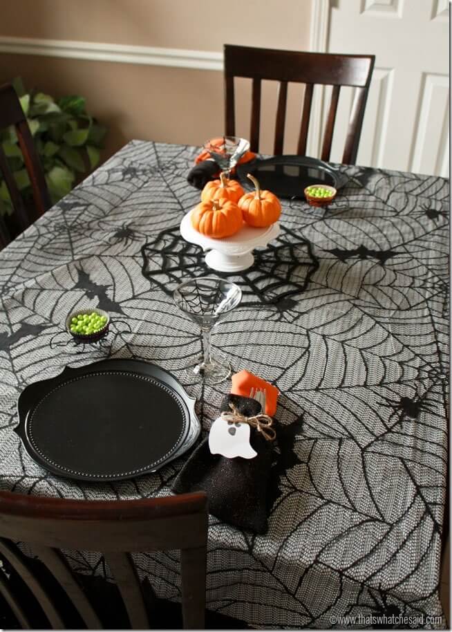 Halloween Tablescape at thatswhatchesaid.net