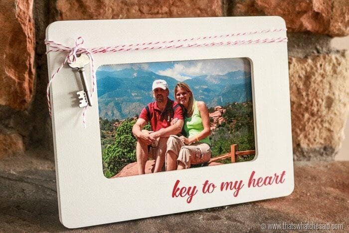 Easy Valentine Gift Idea at www.thatswhatchesaid.com. The Key to My Heart Frame