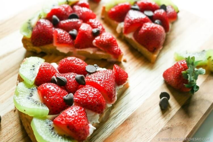 Enjoy Summer with a fun watermelon fruit pizza!