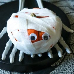 Halloween-Kids-Activity-Mummy-Pumpkin.jpg