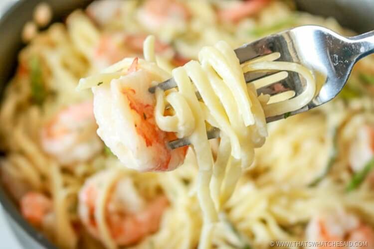 Easy Shrimp Pasta in Garlic Butter Wine Sauce