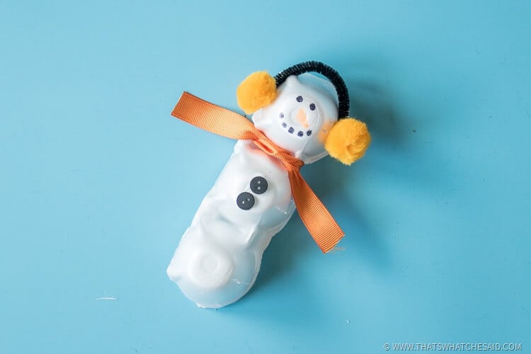 Easy Winter Snowman Egg Carton Craft Idea
