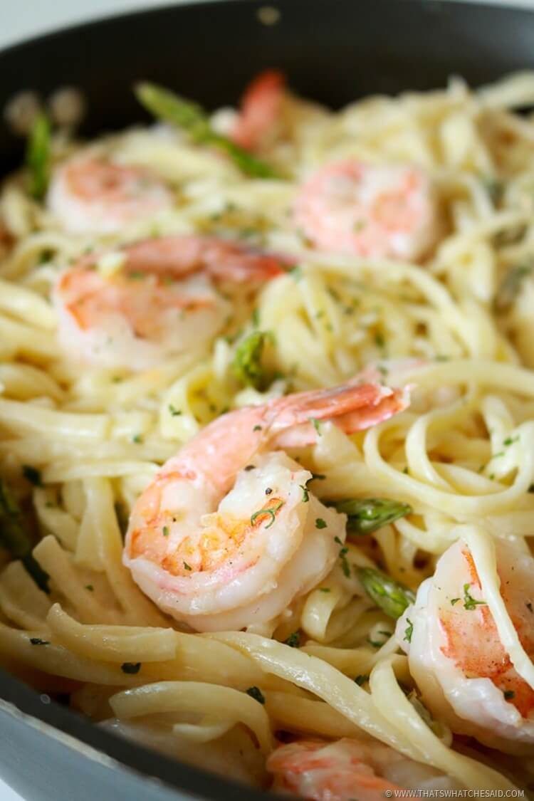 Shrimp Pasta with Garlic Wine Butter Sauce