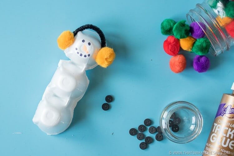 Snowman Egg Carton Craft