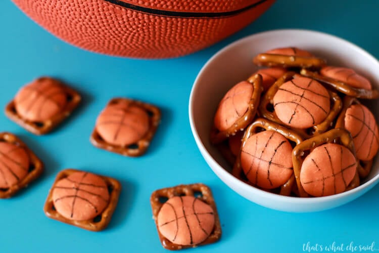 Basketball Treat Ideas- March Madness Basketball Pretzel Bites