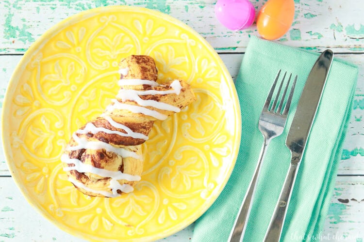 Cinnabunnies - Easter Bunny Cinnamon Rolls! Easy Easter Breakfast Idea!