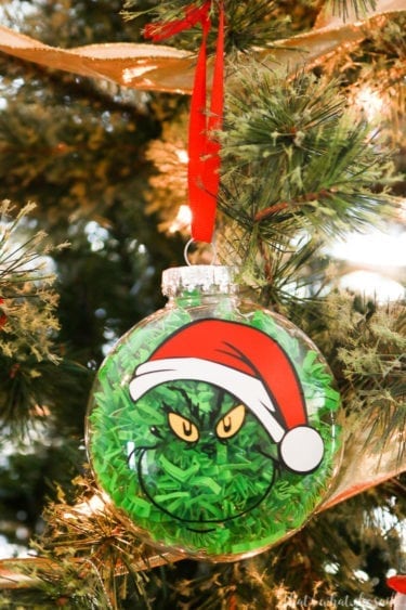 Easily make a grinch ornament with this free cut file