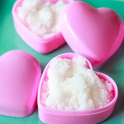 DIY Homemade Lip Scrub made with Sugar