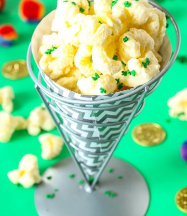 St Patrick's Day Shamrock Puffcorn Crack Recipe