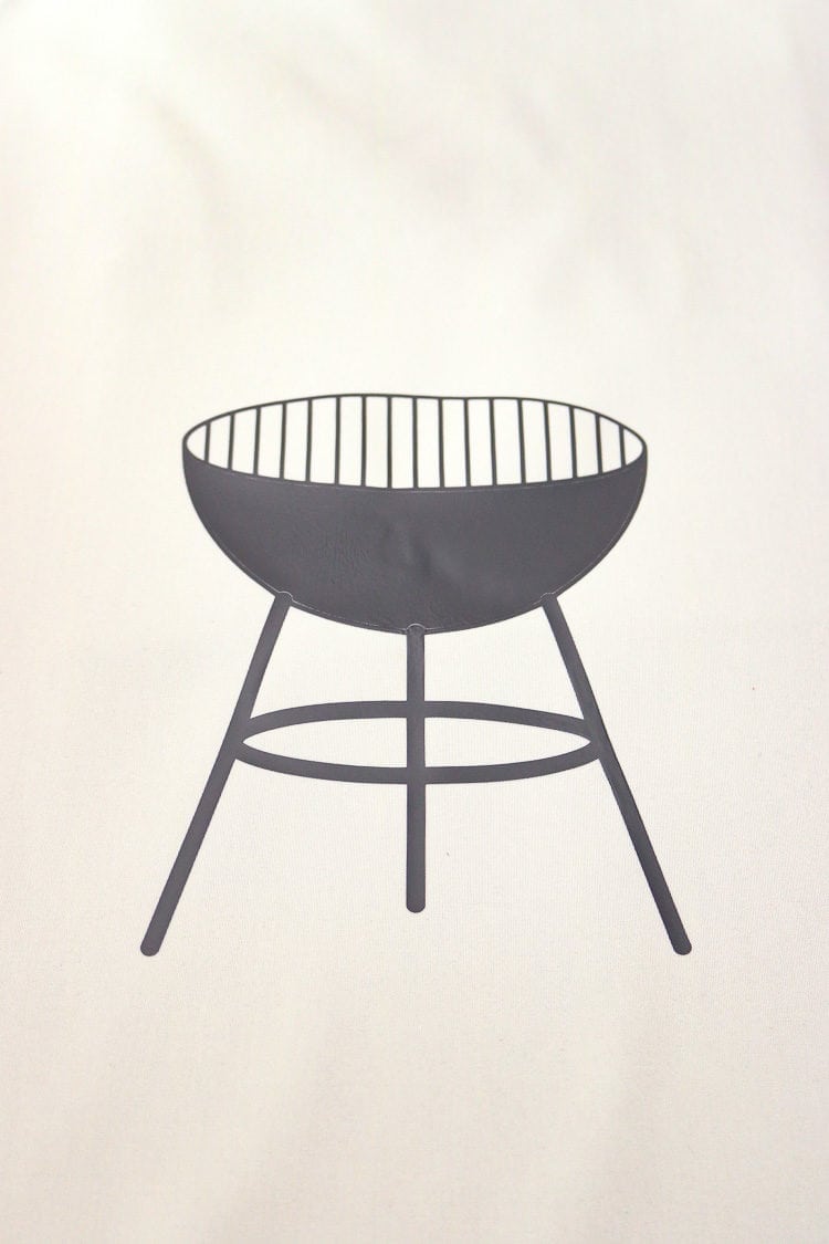 White Apron with solid color Grill Design