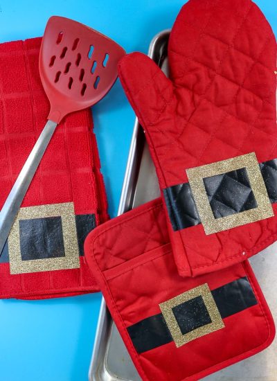 Santa Oven Mit, Hot Pad and Dish Towel