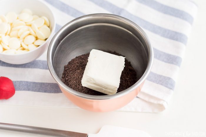 Mixing Bowl with oreo crumbs and cream cheese