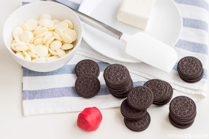 Candy Melts, cream cheese, oreoes and red fondant. Easy Valentine Truffle Ingredients