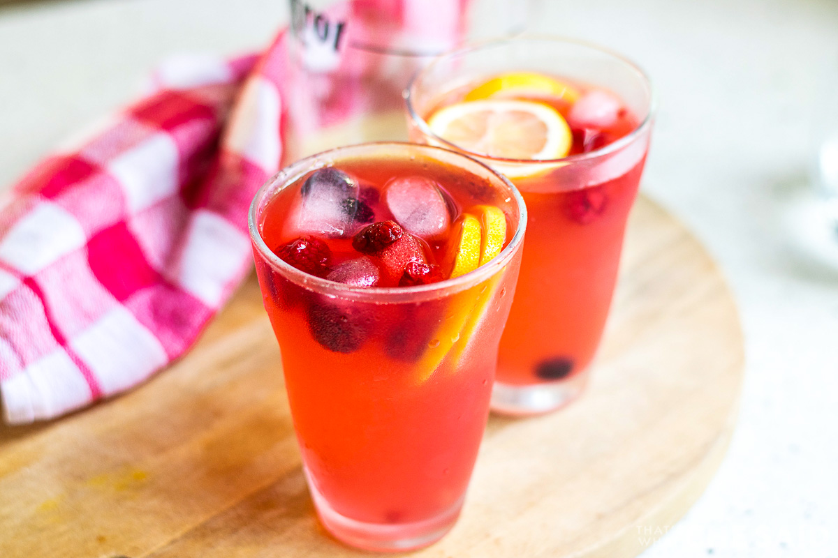 Easy Berry Lemonade Recipe That's What {Che} Said...