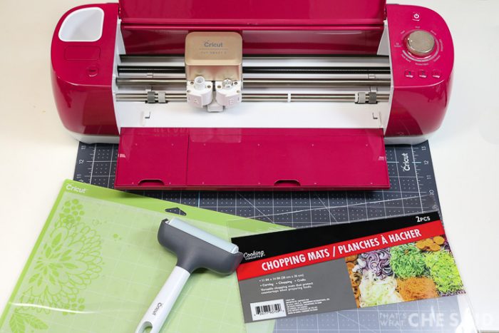 Supplies for Cricut Dollar Store Tracing Mats: Cricut machine, standard grip mat, cutting mats and brayer