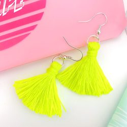 Tassel earring with make up brushes