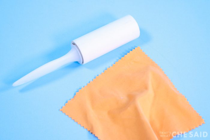 Lint roller and lint-free towel