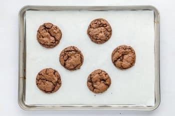 baked cookies