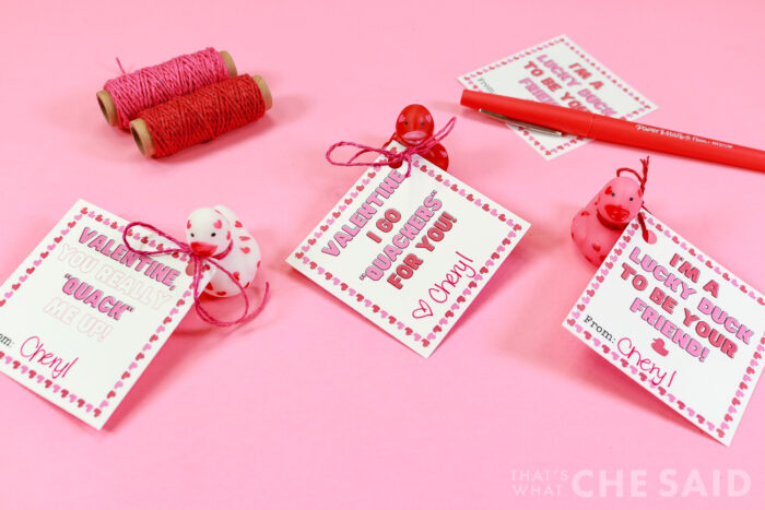 Rubber ducsks with valentine card tags